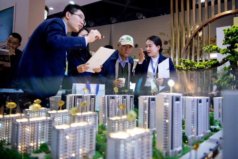 资产拍卖市场风云变幻